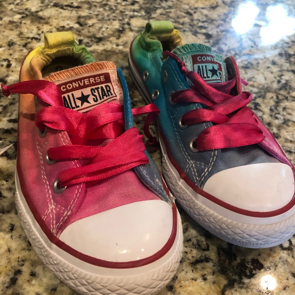 Converse Tie Dye. Size 2.5.
